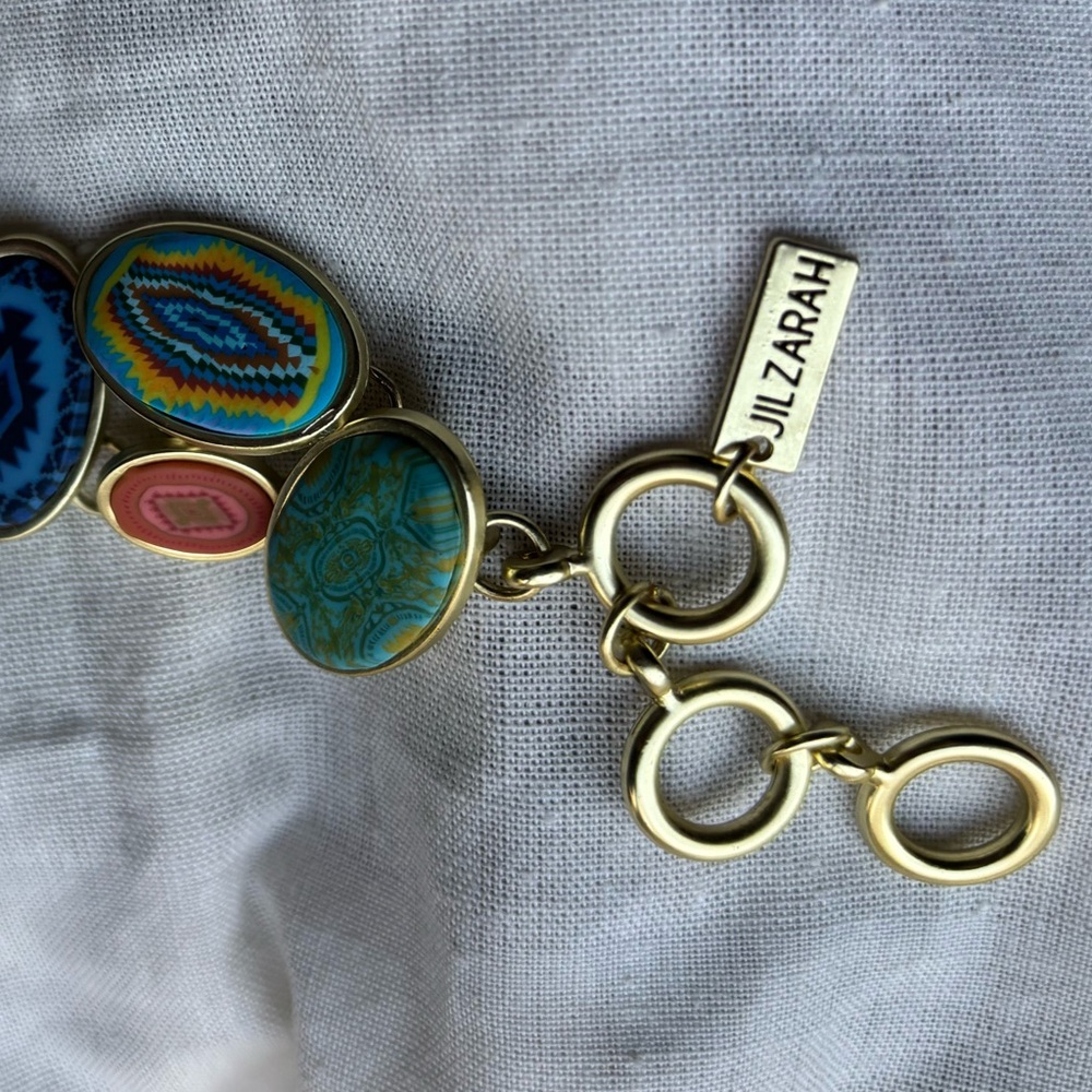 Jil Zarah Turquoise Cobblestone Bracelet - Picture 5 of 6